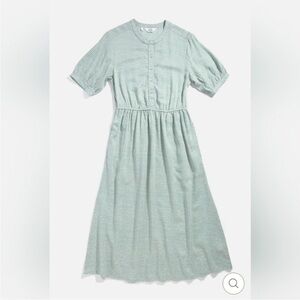 Elegant Green Midi Dress